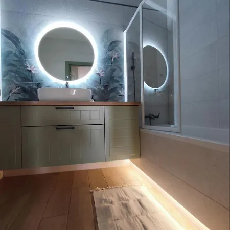Apartment Near The Sea *